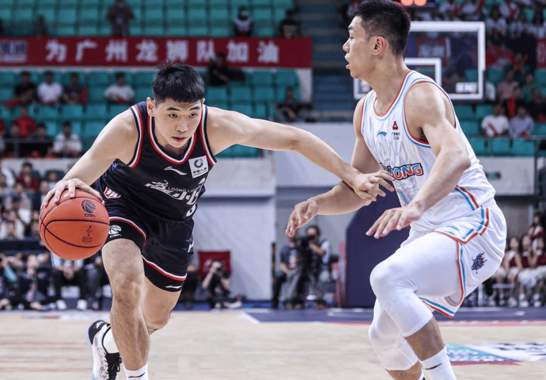 拿球-曝山东男篮接触大外援